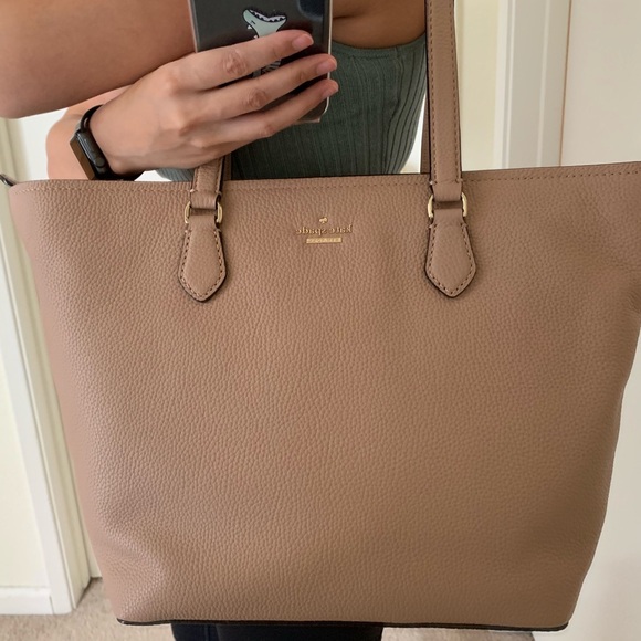 kate spade Handbags - KATE SPADE JACKSON STREET JANA GINGER TEA TOTE BAG